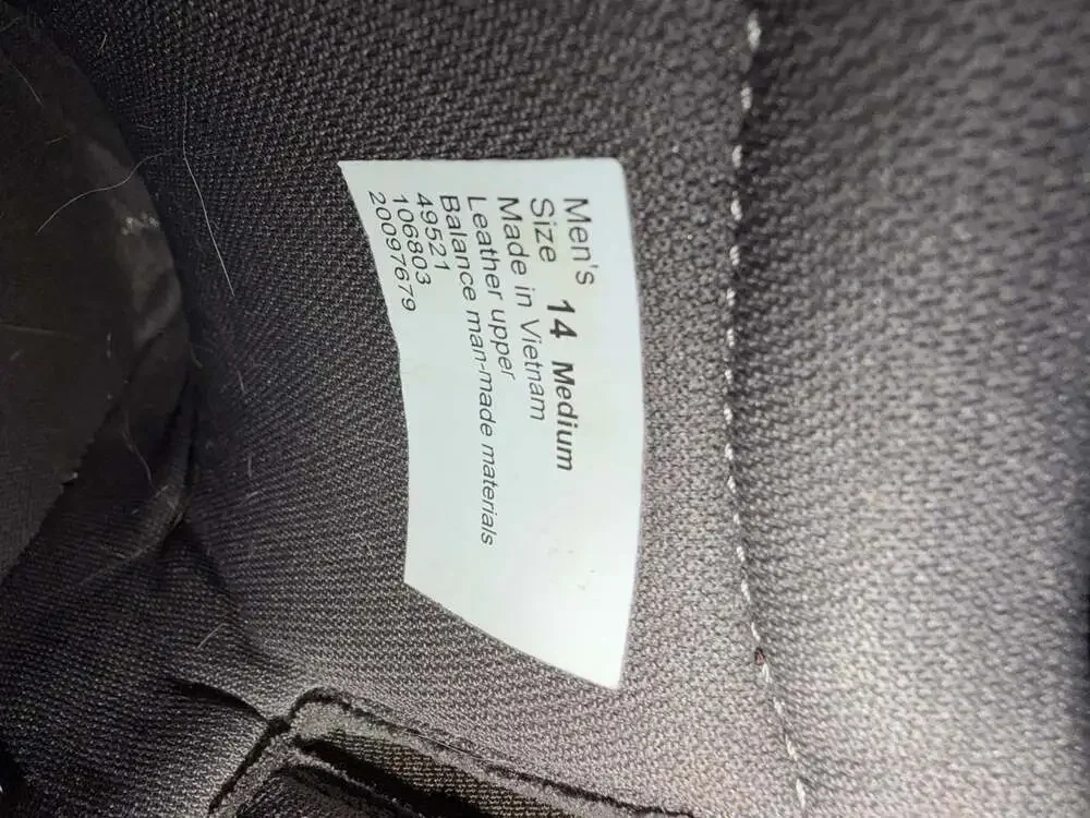 Size 14 Duluth Trading Co. Men's Leather Slip-On Shoes Brown.
